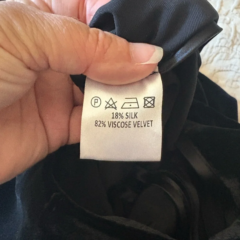 GUC Halpern- Flare Cut Velvet Pants. Size US 4 - Picture 6 of 11